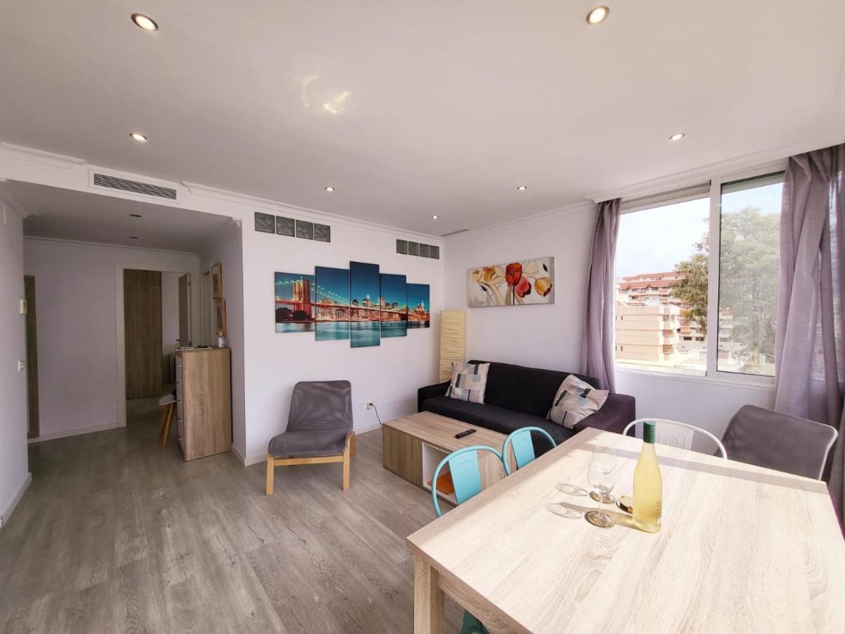 Stylish 3 Bedroom Penthouse In Marbella Centre With Large Pool Close To The Beach ภายนอก รูปภาพ